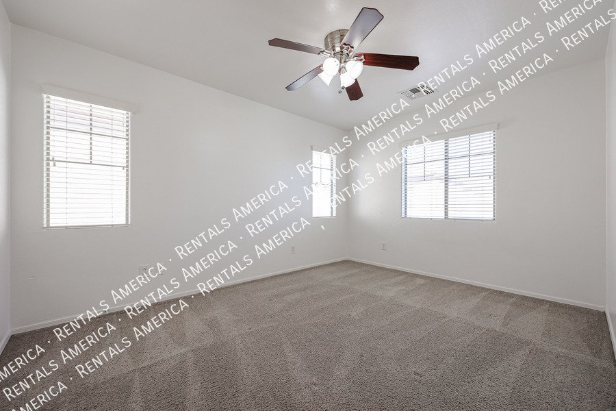 4714 E Laurel Ave property image