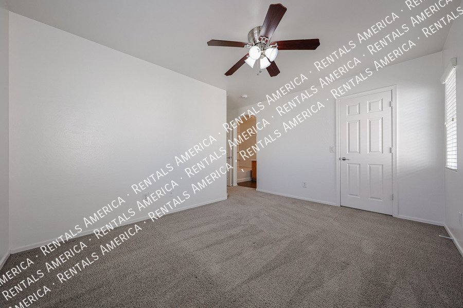 4714 E Laurel Ave property image