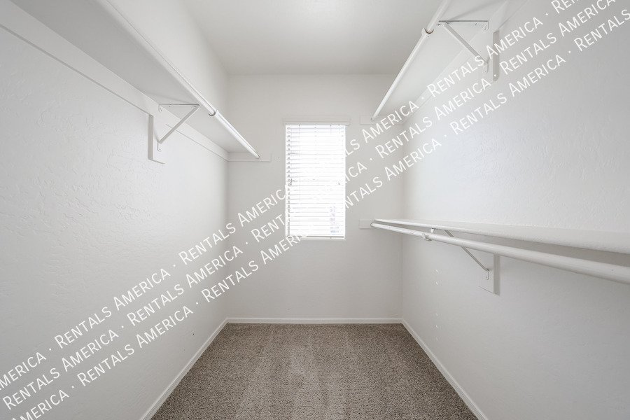 4714 E Laurel Ave property image