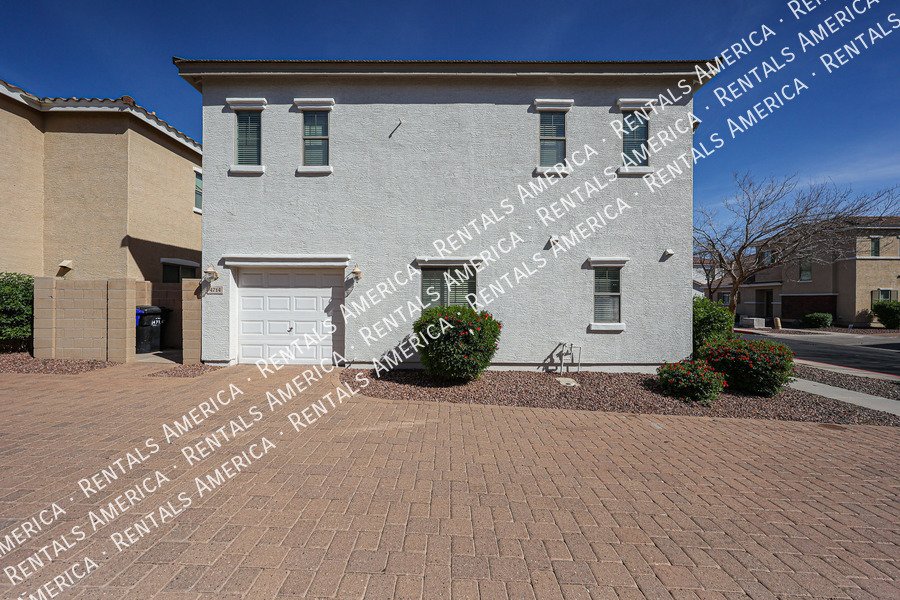 4714 E Laurel Ave property image