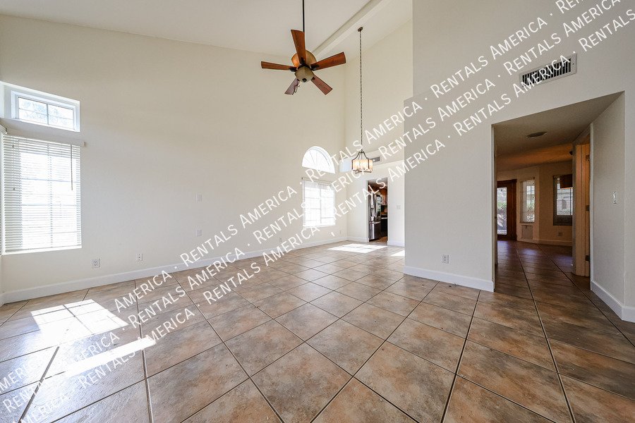 Check out this spacious, stylish, functional Chandler home! property image