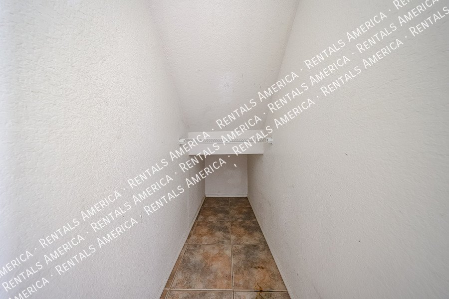 Check out this spacious, stylish, functional Chandler home! property image