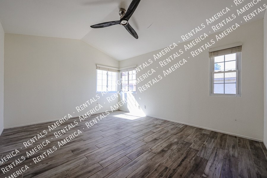 Check out this spacious, stylish, functional Chandler home! property image