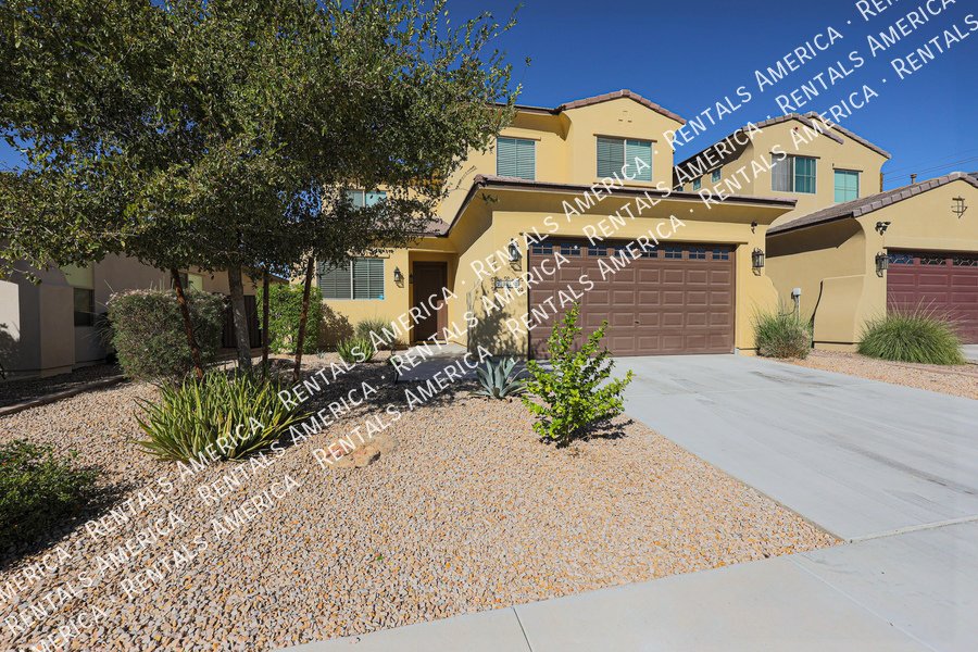 Spacious 6 bedroon 3.5 ba home in Phoenix property image