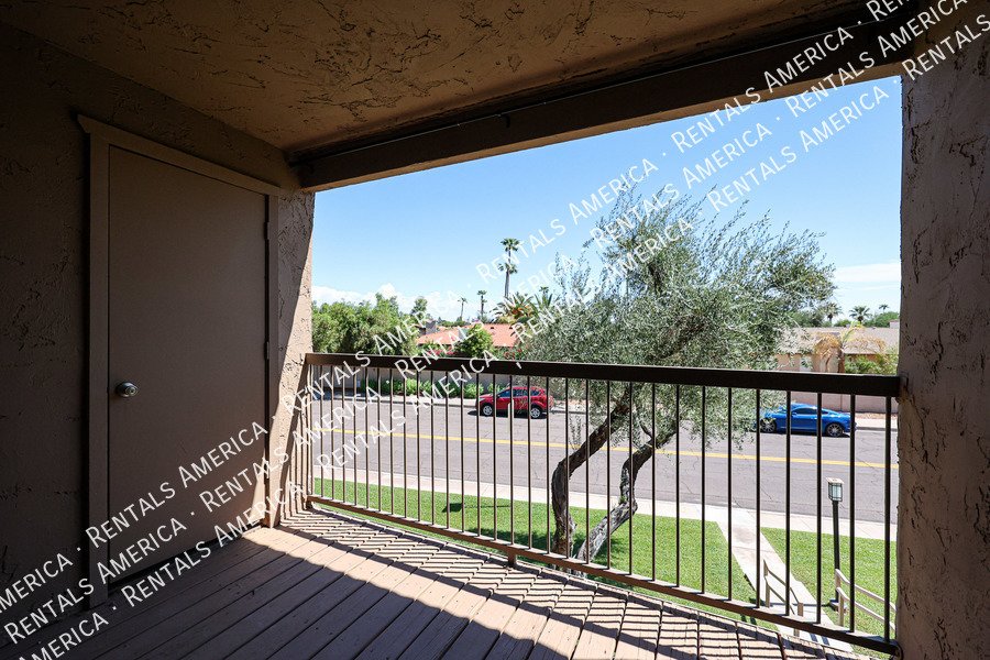 2 bed, 2 ba Condo in McCormick ranch property image
