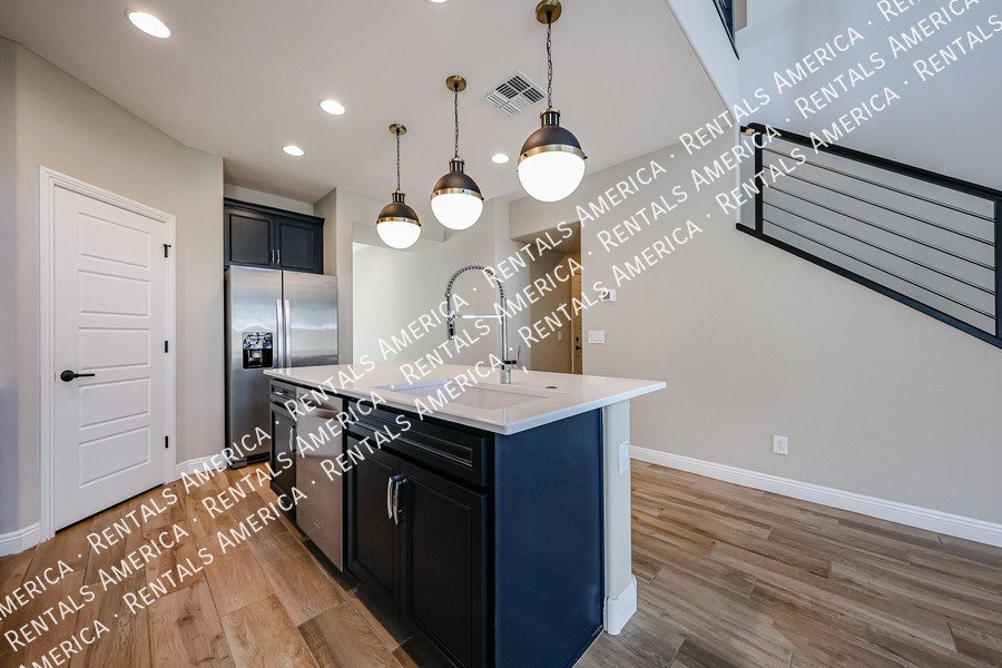 Beautiful Move in Ready! & Special Offer property image