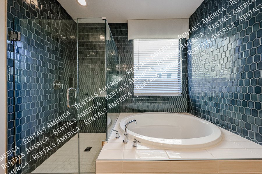 Beautiful Move in Ready! & Special Offer property image