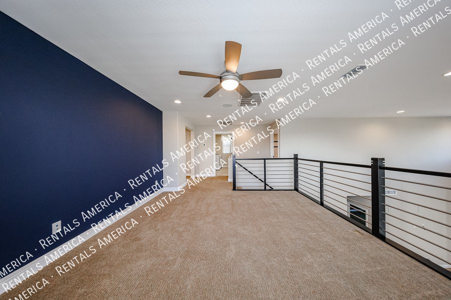 Beautiful Move in Ready! & Special Offer property image