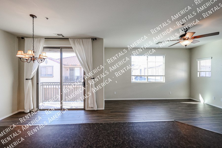 MOVE IN READY! property image