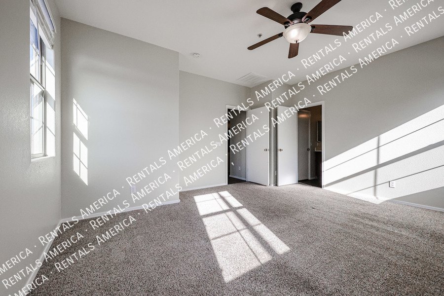 MOVE IN READY! property image