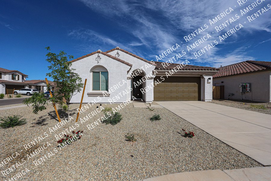 Stunning Brand New 4 Bed / 3 Bath Home in Rancho Mercado Single Level property image