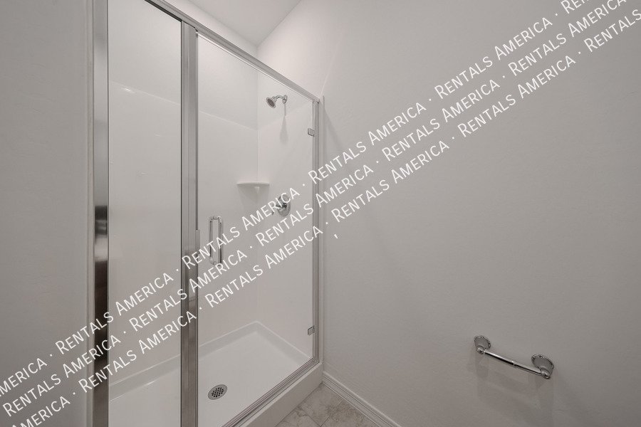 Stunning Brand New 4 Bed / 3 Bath Home in Rancho Mercado Single Level property image