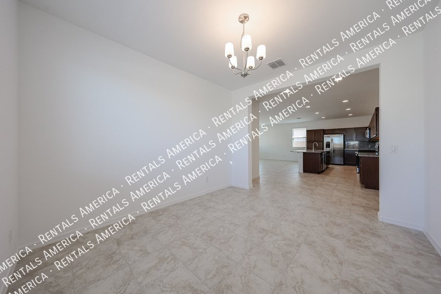 Stunning Brand New 4 Bed / 3 Bath Home in Rancho Mercado Single Level property image