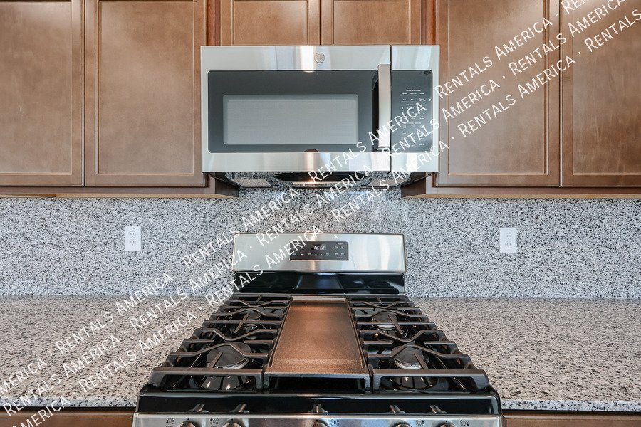 Single level Beauty 4 bed 3 bath property image