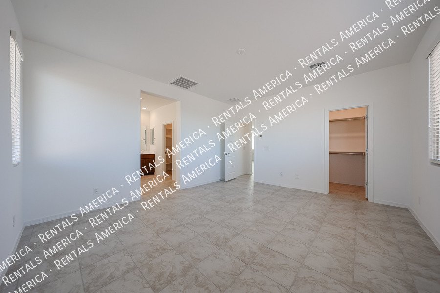 Single level Beauty 4 bed 3 bath property image