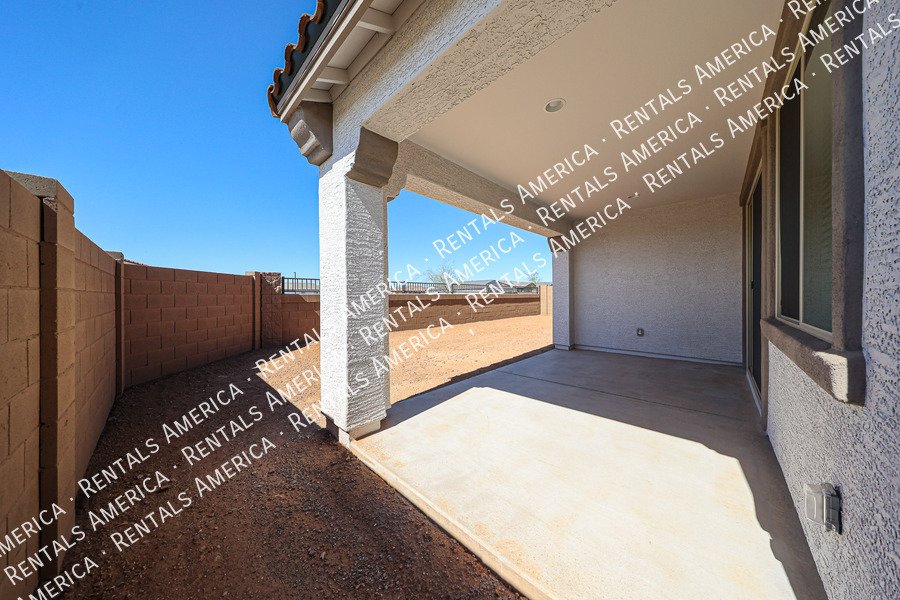 Single level Beauty 4 bed 3 bath property image