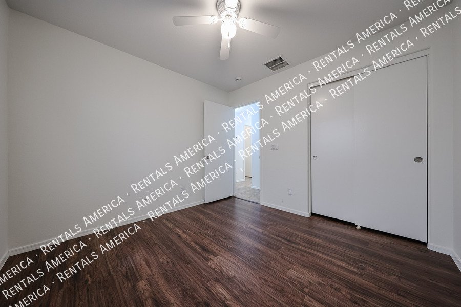 Meticulously Maintained single leveh home property image