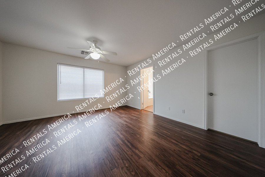 Meticulously Maintained single leveh home property image