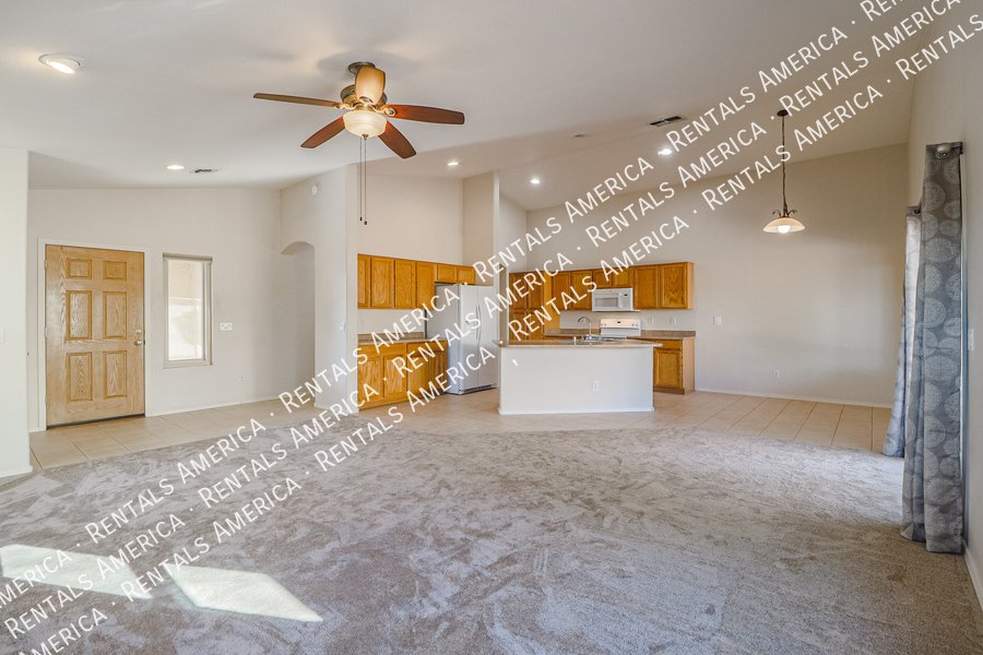 4 Bed 2 Bath Single level Home -MOVE IN READY property image