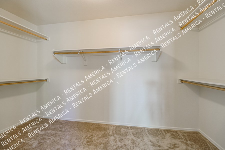 4 Bed 2 Bath Single level Home -MOVE IN READY property image