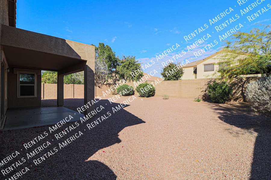 4 Bed 2 Bath Single level Home -MOVE IN READY property image