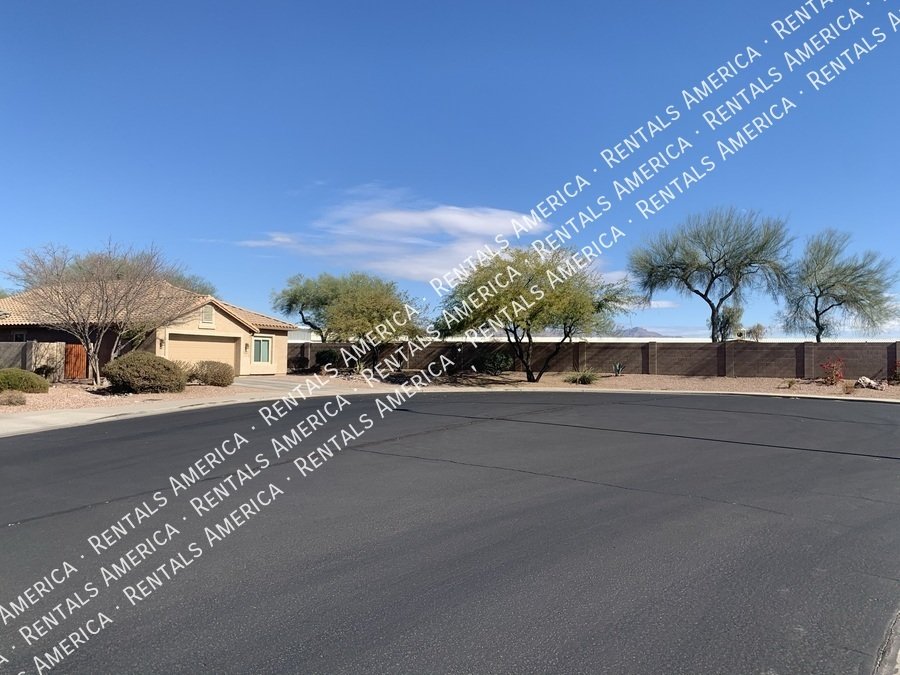 4 Bed 2 Bath Single level Home -MOVE IN READY property image