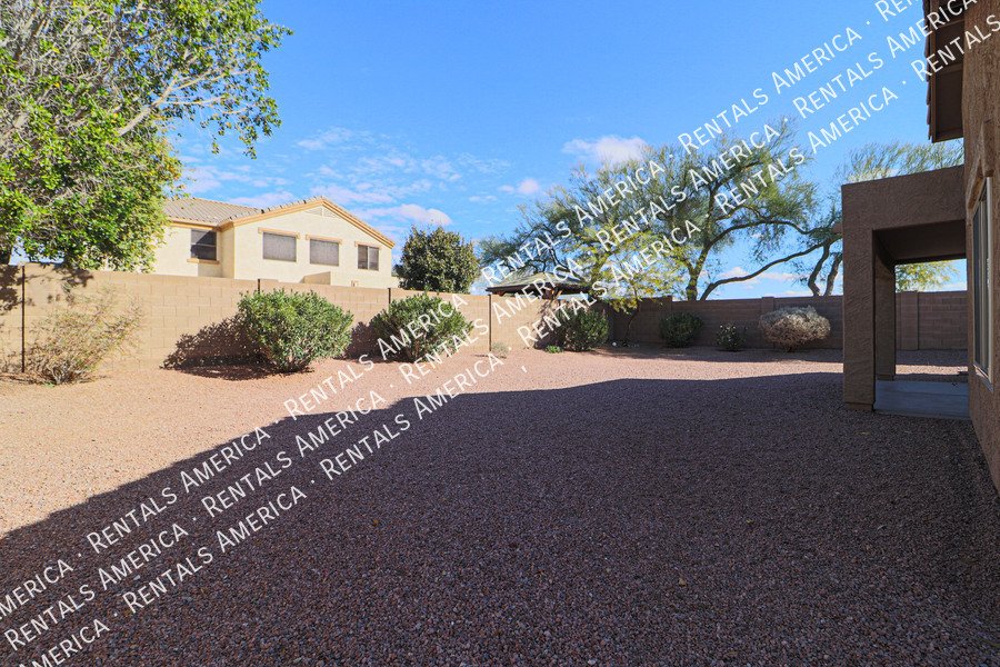 4 Bed 2 Bath Single level Home -MOVE IN READY property image