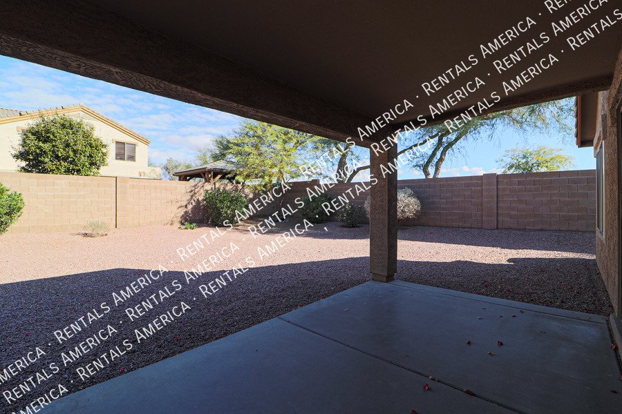 4 Bed 2 Bath Single level Home -MOVE IN READY property image