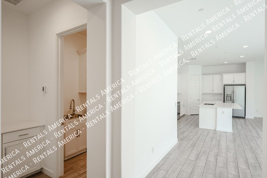 Old Stone Ranch, 4-Bedroom, 3 Bath property image