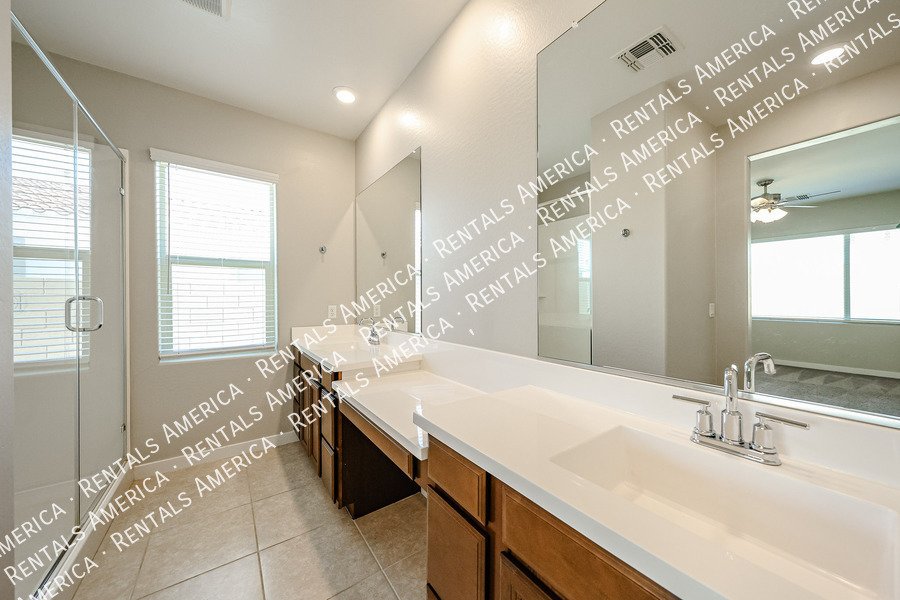 Beautiful home in Eastmark 9916 E Red Giant Dr property image