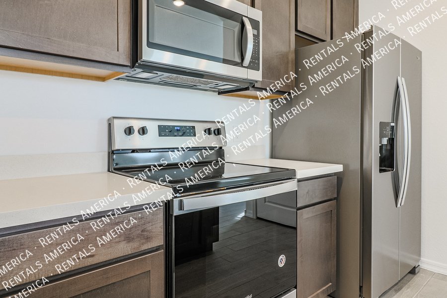 BEAUTIFUL 3BD HOME IN GOODYEAR! property image