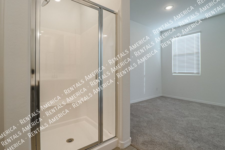 BEAUTIFUL 3BD HOME IN GOODYEAR! property image