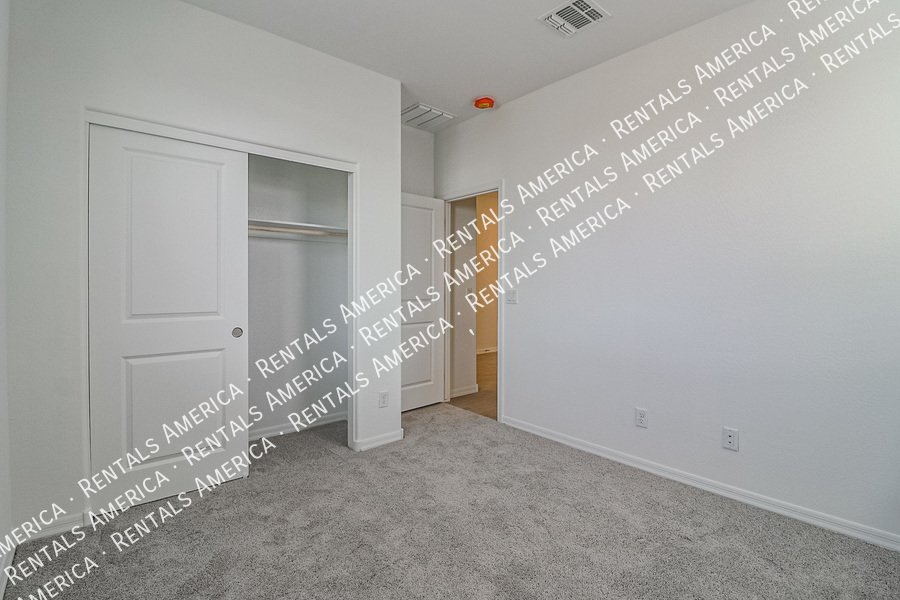 BEAUTIFUL 3BD HOME IN GOODYEAR! property image