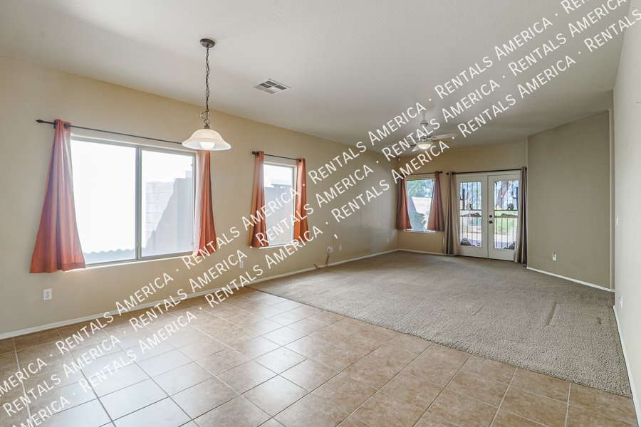 Beautiful 3 bedroom home in Johnson Ranch! property image