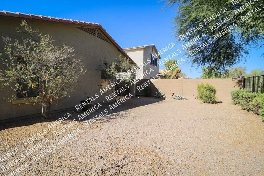 Beautiful 3 bedroom home in Johnson Ranch! property image