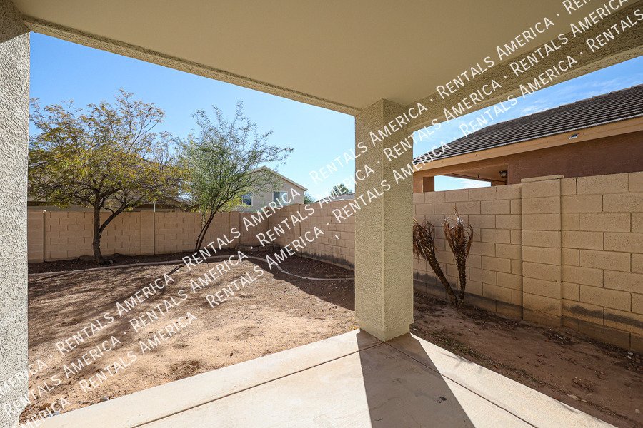 Beautifully updated 3 bedroom, 2 bath in Litchfield Park! property image