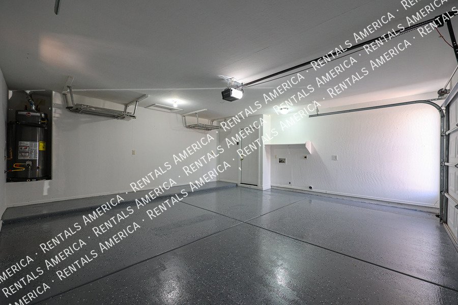 Beautifully updated 3 bedroom, 2 bath in Litchfield Park! property image