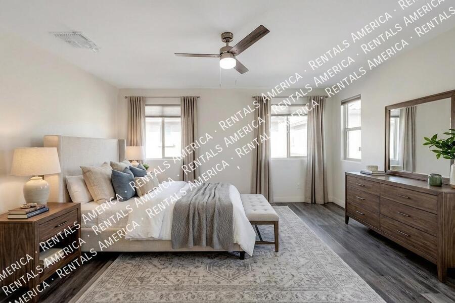 3-Bedroom, 2 Bath in Higley Heights property image