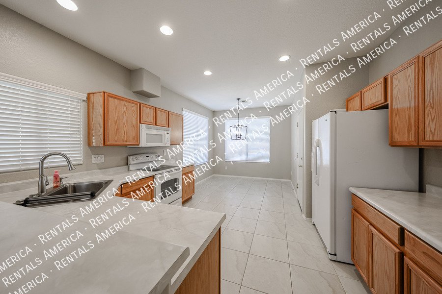 Awesome single level property image