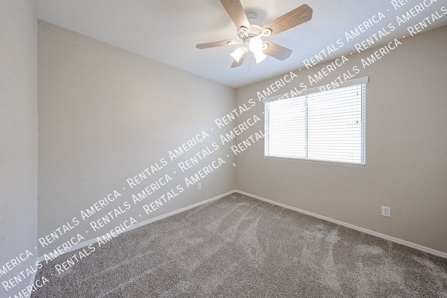 Awesome single level property image