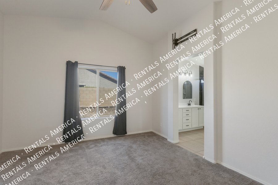 Gorgeous 4 bedroom home in Casa Grande property image