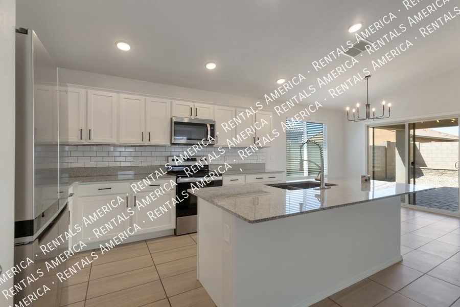 Gorgeous 4 bedroom home in Casa Grande property image