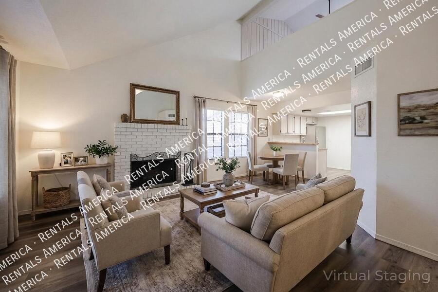 Great 3 bed condo with a loft property image