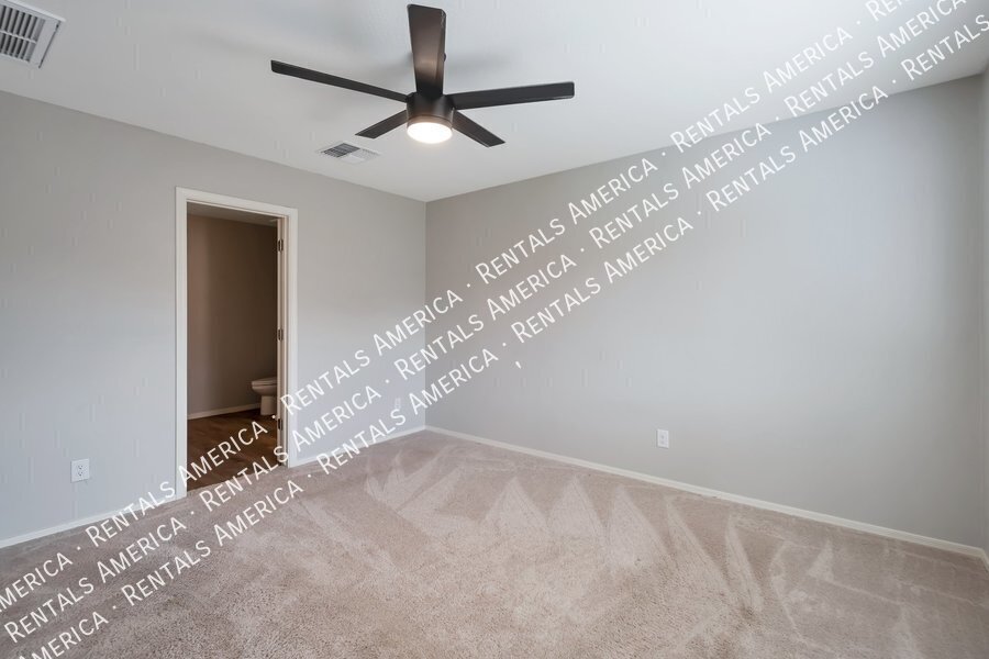 Charming 3 bedroom 2 bath in Florence property image