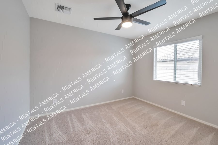 Charming 3 bedroom 2 bath in Florence property image