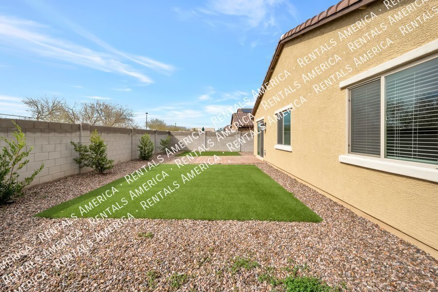 Charming 3 bedroom 2 bath in Florence property image