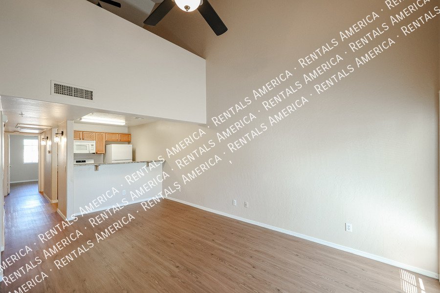 Gorgeous Townhome in Hunters Pointe Community property image