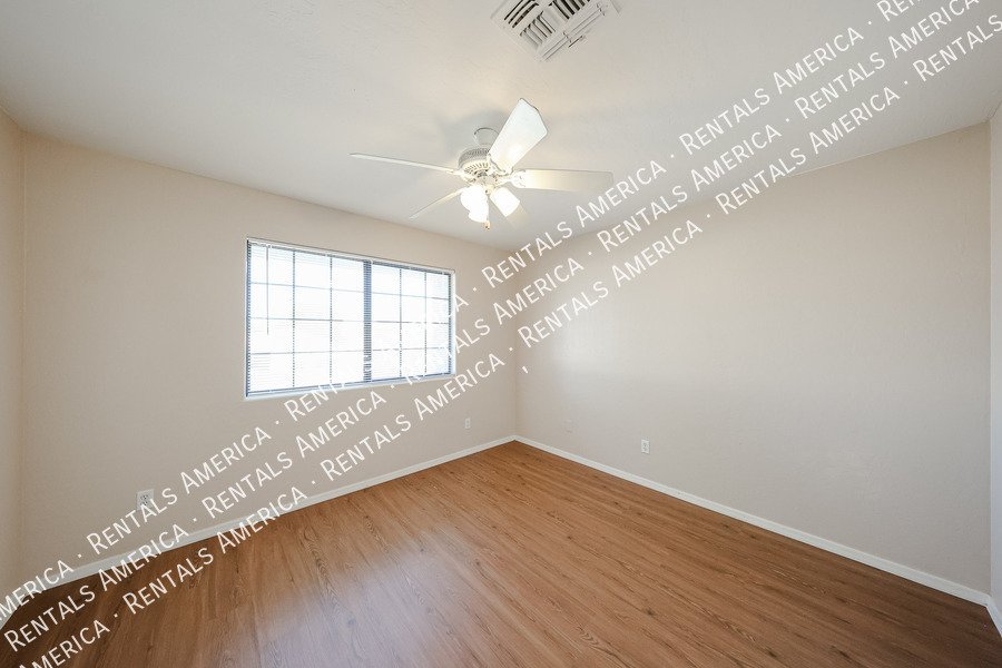 Gorgeous Townhome in Hunters Pointe Community property image