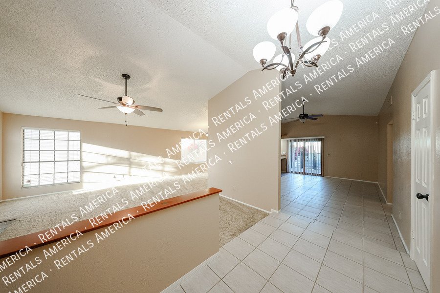 Exceptional 3BD 2BA Home With Pool in Marlborough Estates in Tempe! property image