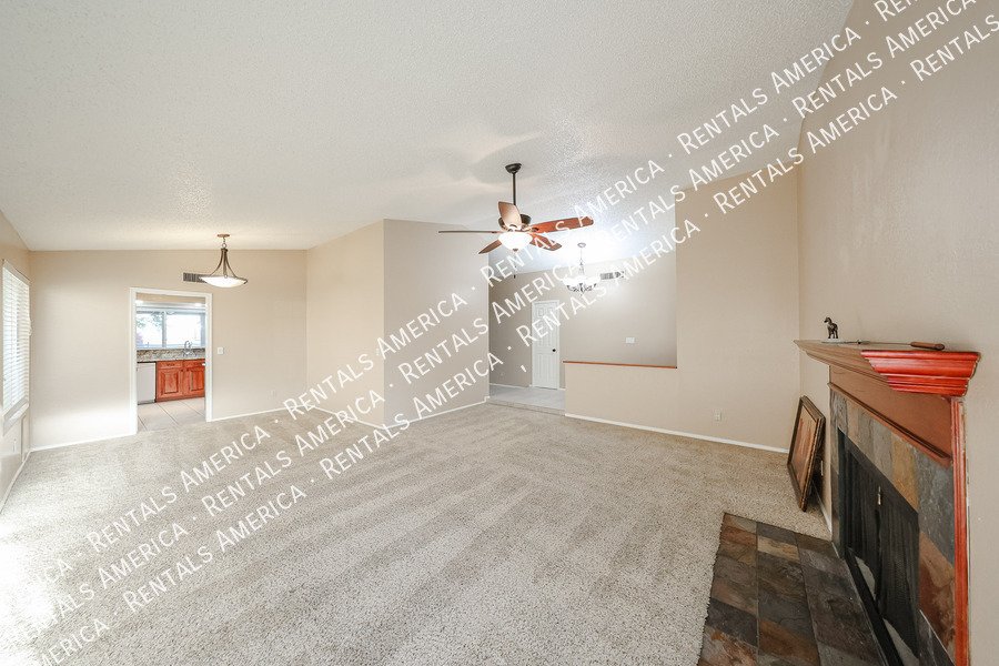 Exceptional 3BD 2BA Home With Pool in Marlborough Estates in Tempe! property image